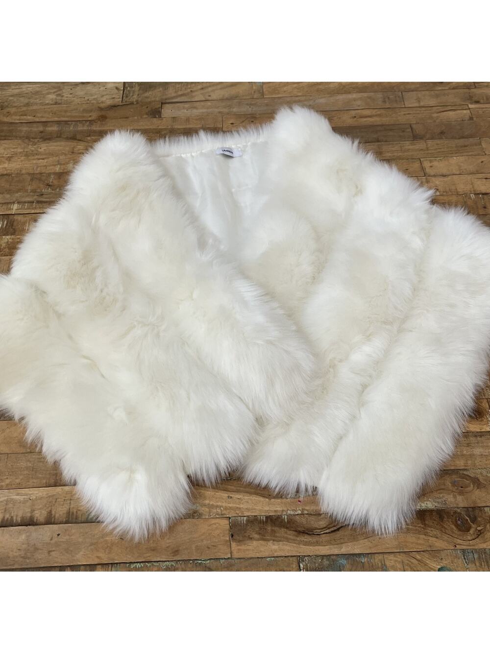 UMREN Luxurious Faux Fox Fur Wrap White Stole Shrug Winter Wedding